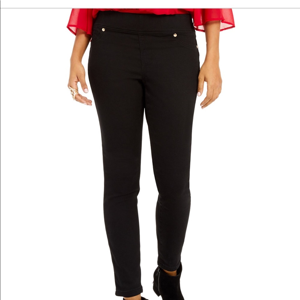 Thalia Sodi Pants